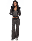 Essential Hoodie - Maneater