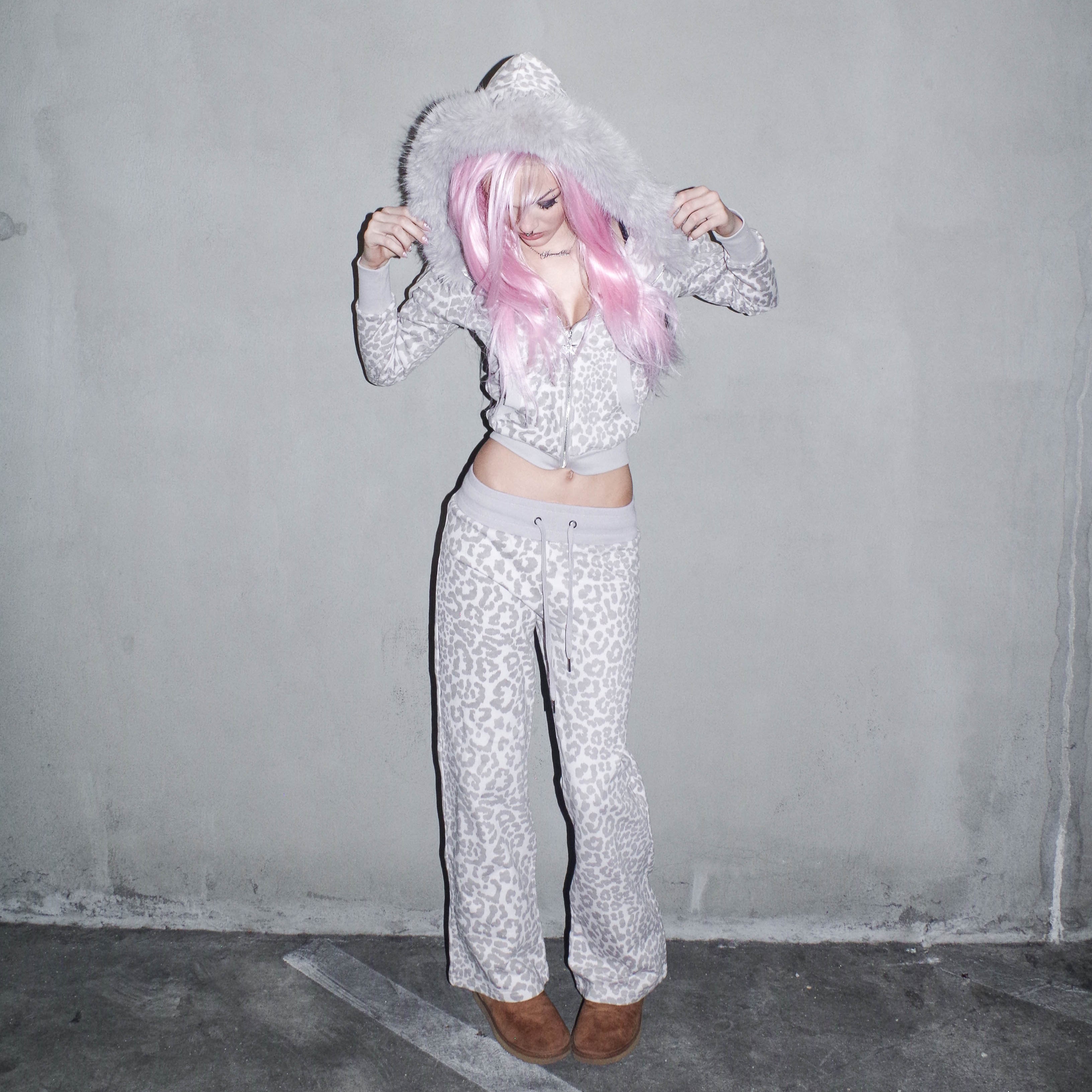 Essential Hoodie - Snow Leopard