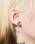 Amour Studs